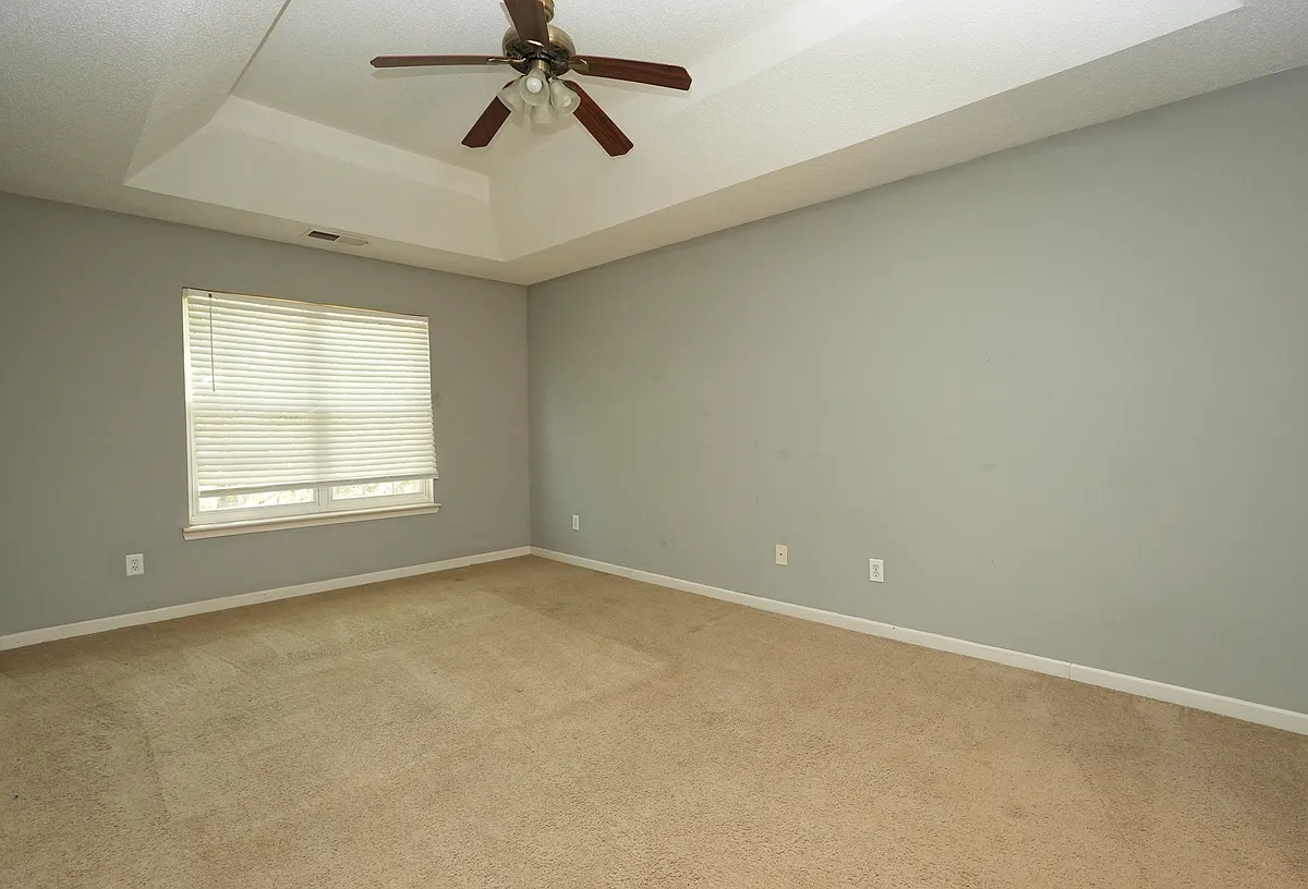 Building Photo - 10217 Covingtonwood Dr