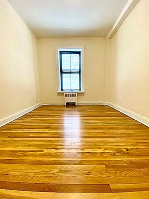 2nd image of 511 E 78th St APT 1H