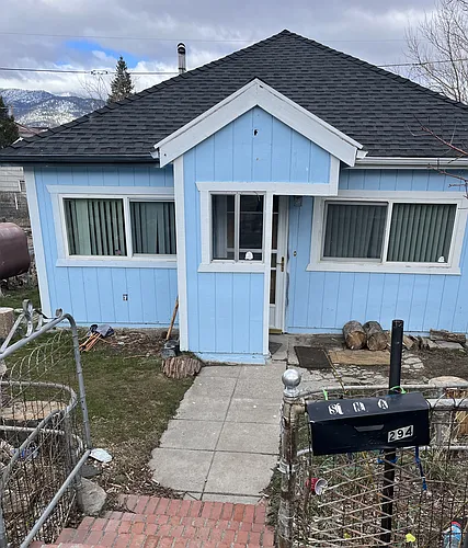 294 Butte St Photo 1