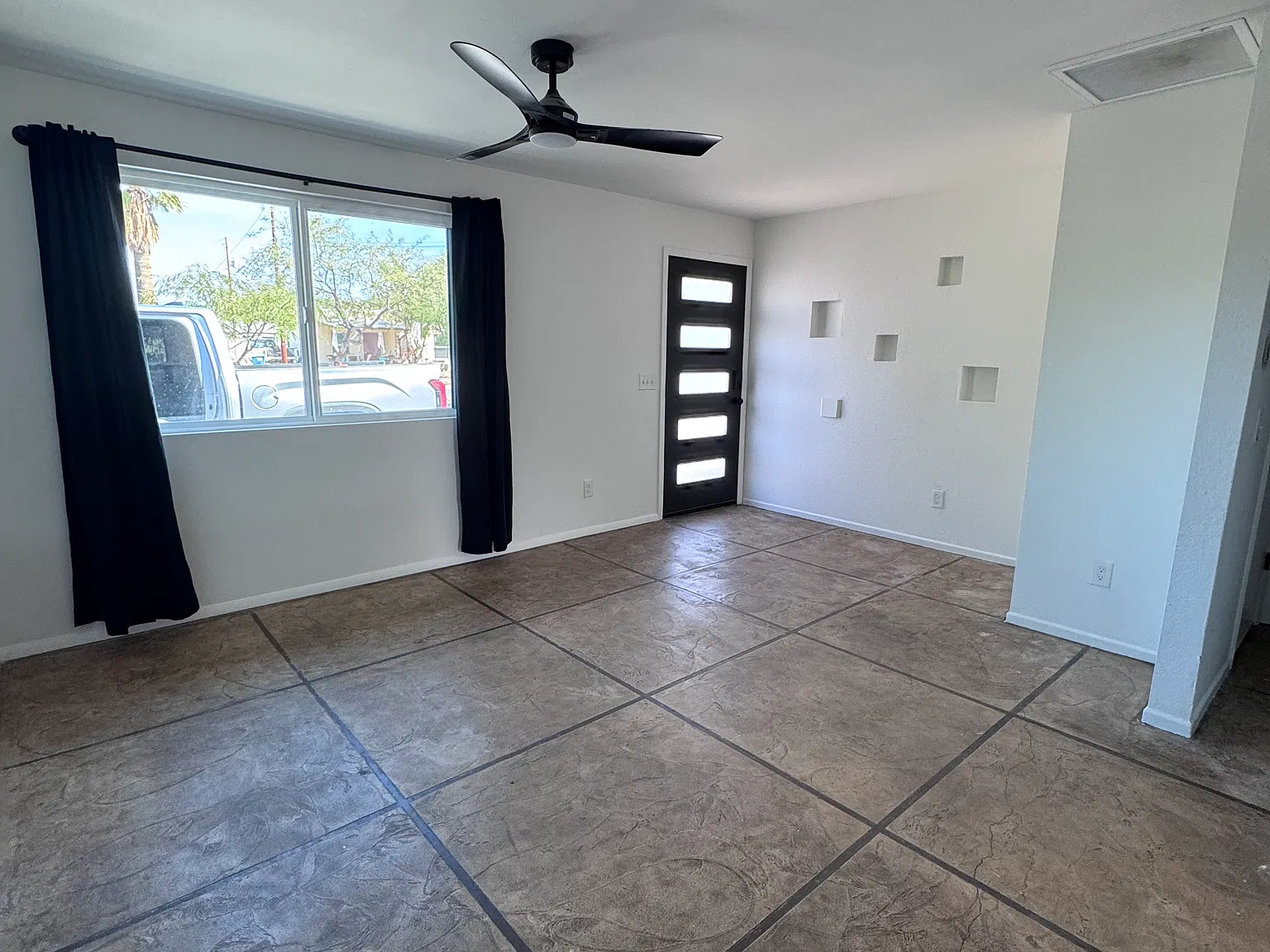 2 bed, 825 sqft, $1,495 — Photo 4