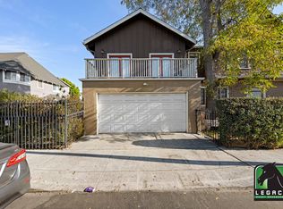 2140 Portland St, Los Angeles, CA 90007