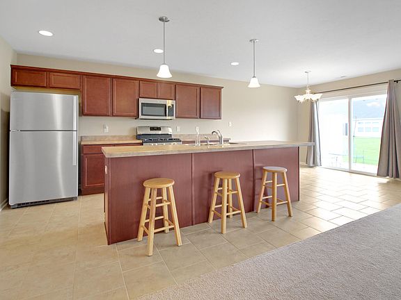 5th image of 10324 Pickett Way