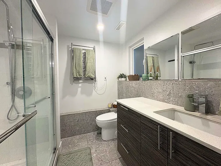 609 Lidster Pl — Photo 10