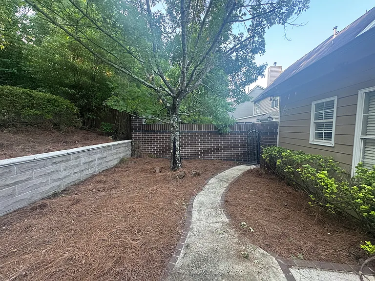 1601 Deer Valley Dr — Photo 30