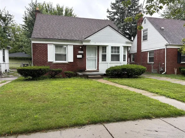 16036 Maddelein St, Detroit, MI 48205
