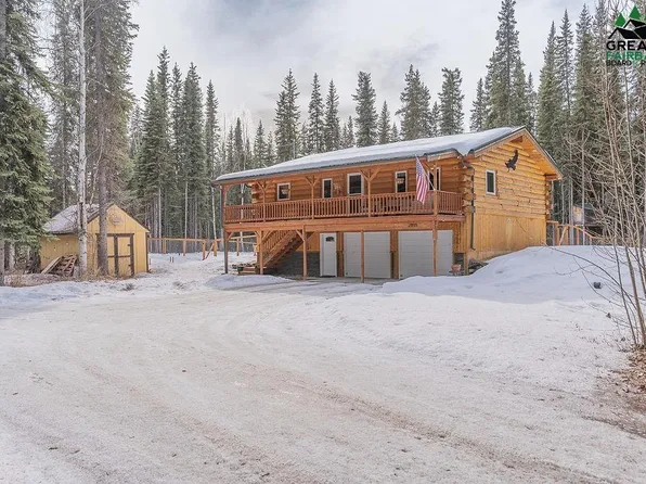 2855 Bear Ave, North Pole, AK 99705