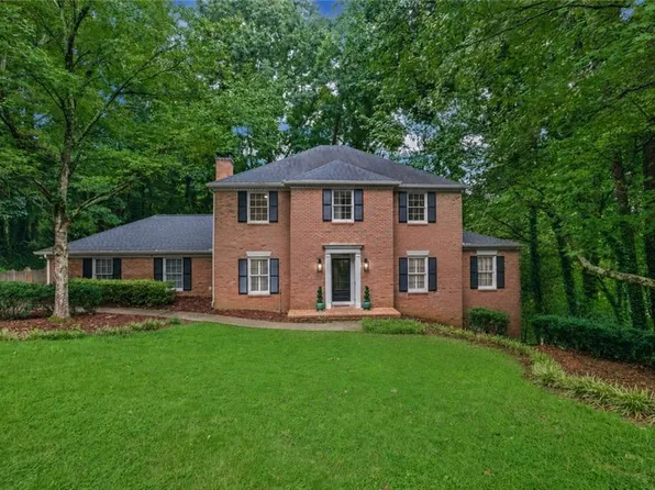 510 Clipper Trl, Sandy Springs, GA 30328