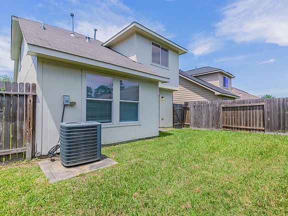 3rd image of 2651 Kiplands Way Dr