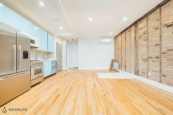 Rented by Nooklyn NYC LLC | media 78