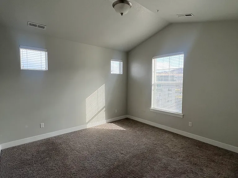 14514 S Ronan Ln #302 — Photo 23