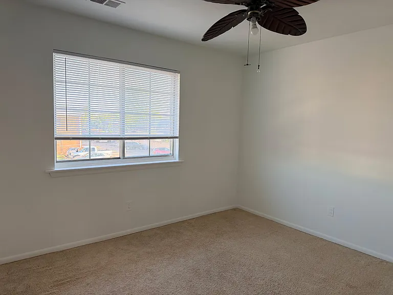 8150 Crestview Dr #8 — Photo 6