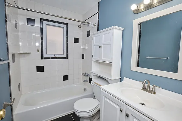 Sold by Prime Realty | media 20