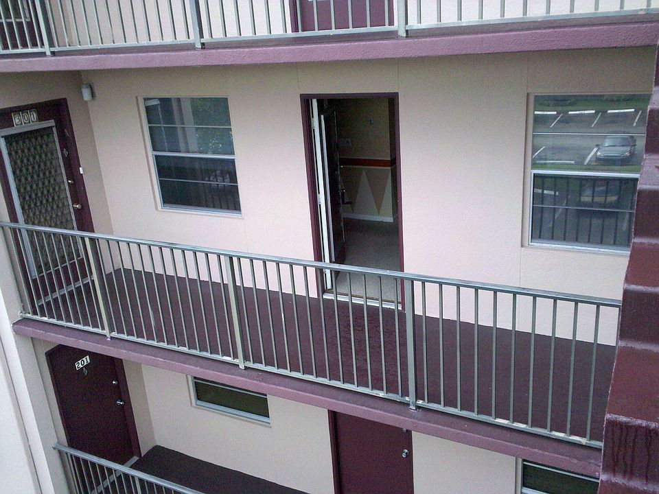 FrontView1