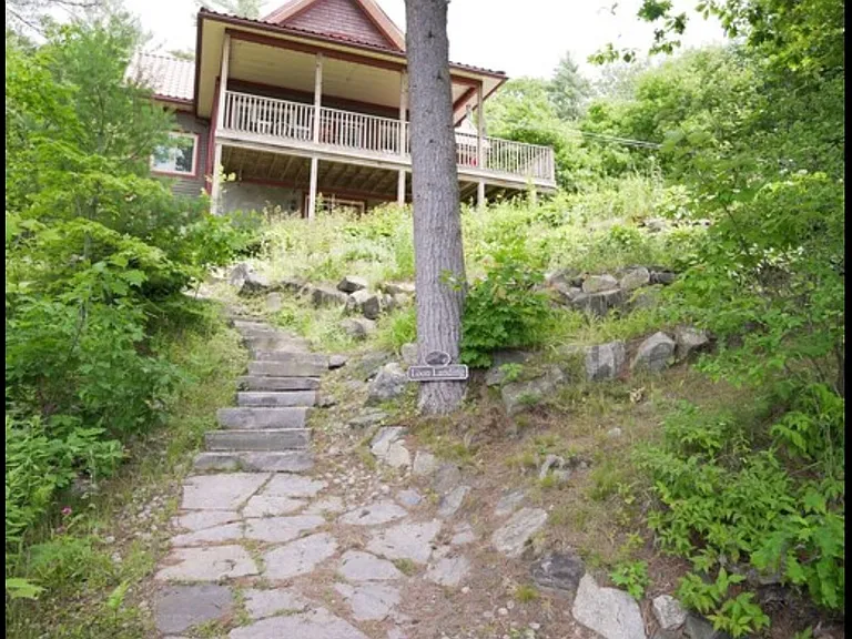 67 Regency Dr — Photo 33
