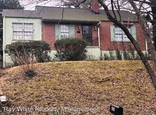 620 S Gordon Cir, Hapeville, GA 30354