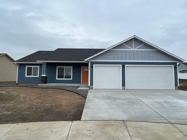 1743 Yellowstone Ct, Lewiston, ID 83501
