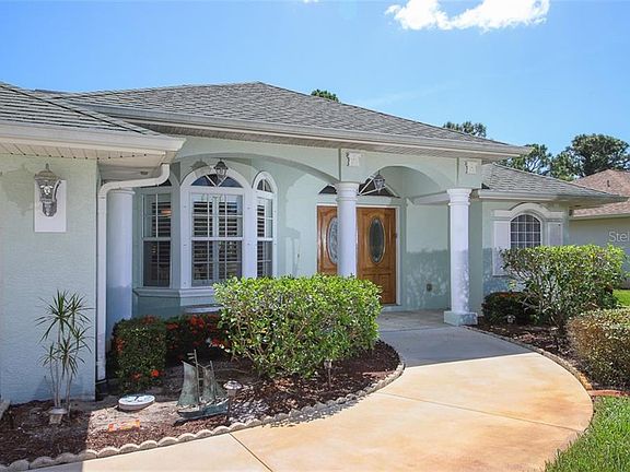 3rd image of 253 Broadmoor Ln