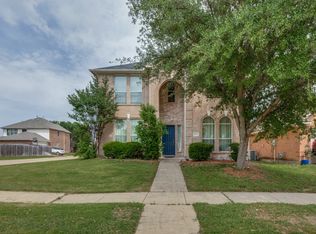 6701 Kinross Dr, Arlington, TX 76002