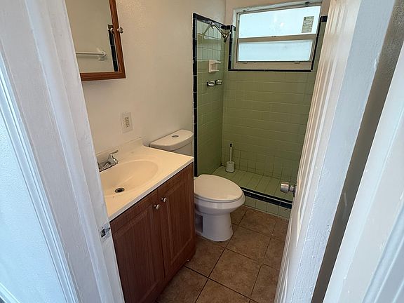 2nd image of 3049 2nd St #4