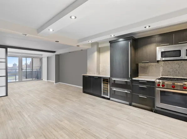 142 East 16th Street 14F image 2 of 12