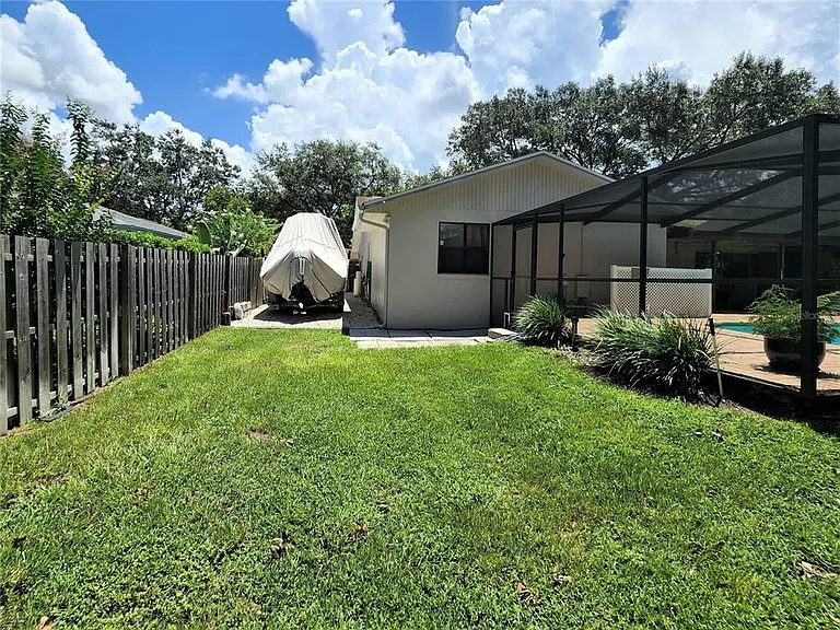 3104 Clovewood Pl — Photo 15