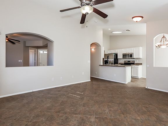 4th image of 29420 N Blackfoot Daisy Dr