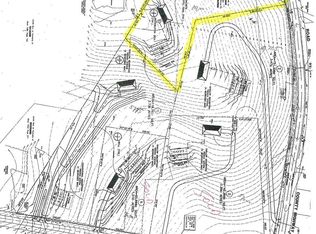 L4 Fogarty Rd, Troy, NY 12182