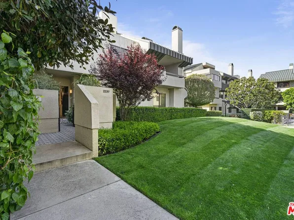 2237 Century Hl, Los Angeles, CA 90067