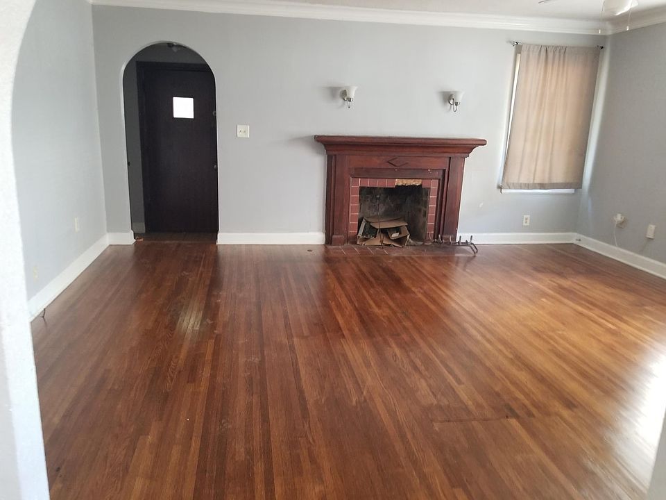 2nd image of 1531 S Delaware Pl