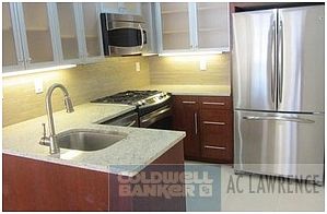 5th image of 10 W 74th St APT 6A