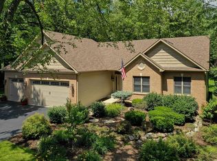 11218 E Riviera Dr, Spring Grove, IL 60081