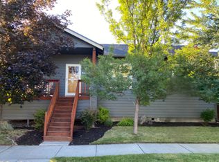 63752 Hunters Cir, Bend, OR 97701