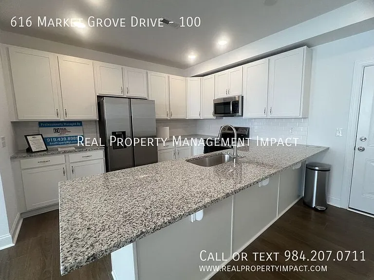 616 Market Grove Dr #100 — Photo 14
