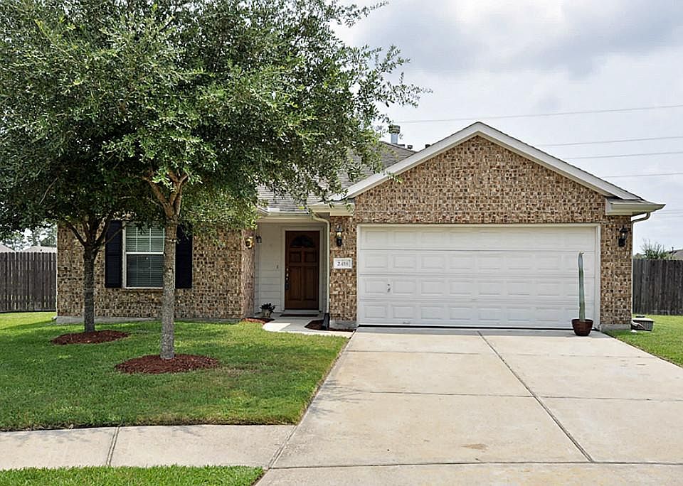 Welcome to 2418 Lancer Park!