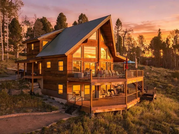 702 Crest Dr, Cimarron, CO 81220
