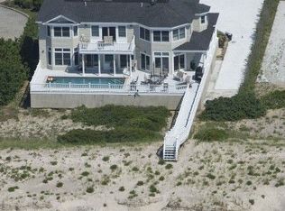 41 Dune Rd, Westhampton Beach, NY 11978