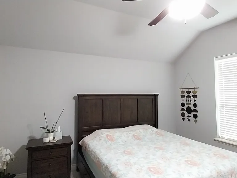 18425 Salvador Rd — Photo 14