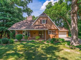 616 Joy Ln, Dundee, IL 60118