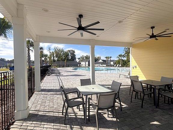 4th image of 2039 Palm Meadows Way
