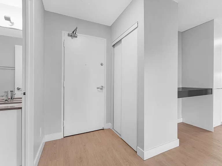145 York St — Photo 8
