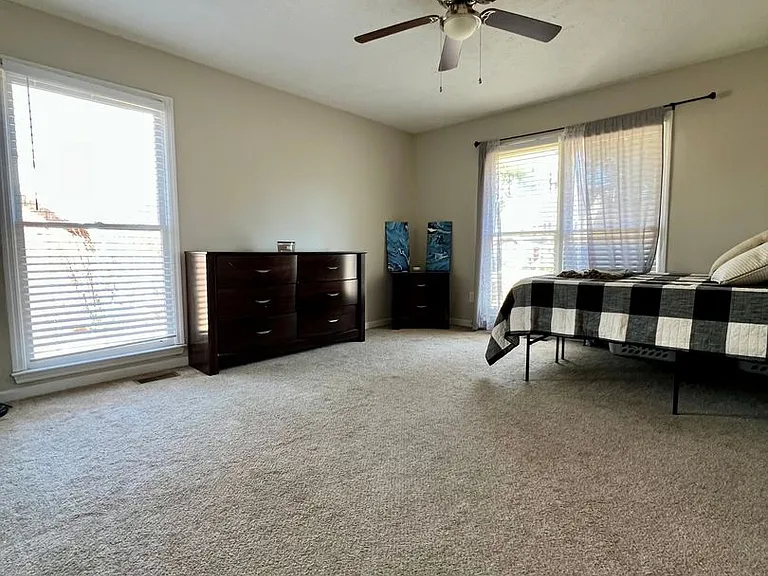 2020 Penrose Dr — Photo 14