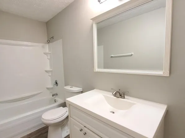 3216-3218 Independence St, Grove City, OH 43123