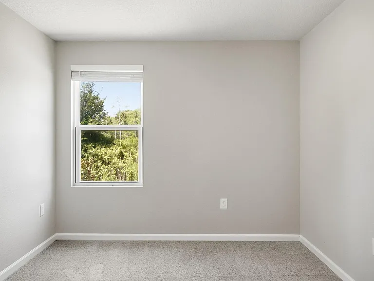 64 Foxhall Ln — Photo 24