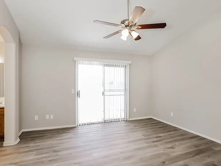 18400 N 83rd Dr — Photo 10
