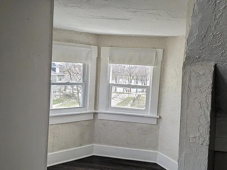 246 5th St NW #3 — Photo 6