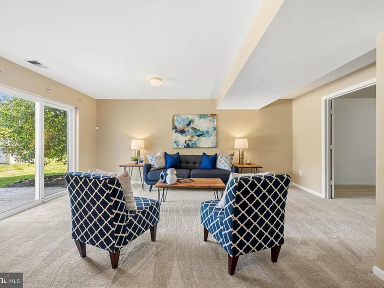 21916 Bellair Ct — Photo 37