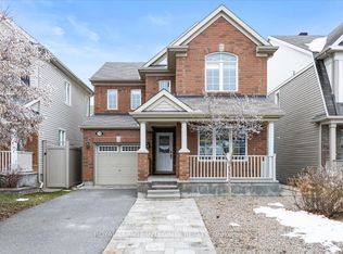 578 Sunlit Cir, Ottawa, ON K4A 0V4