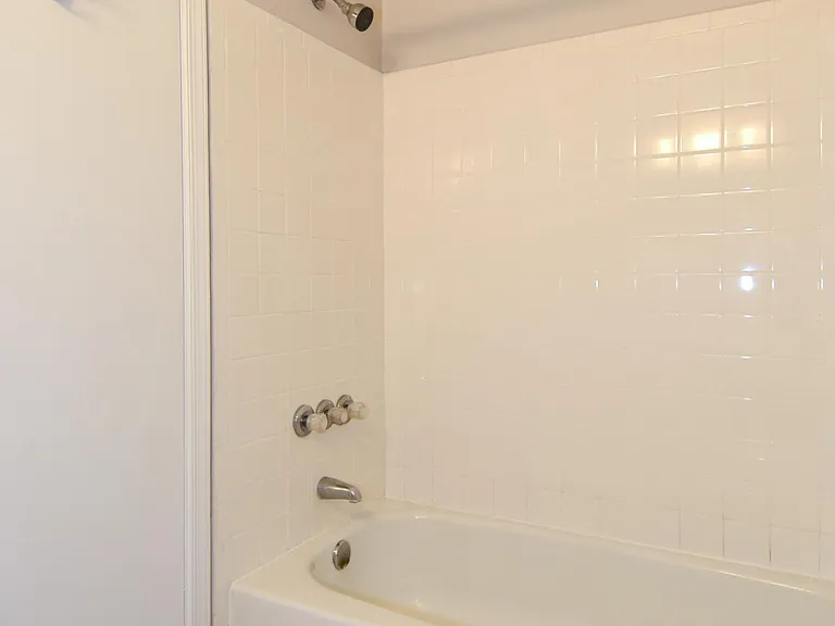 25 Pickering Ct #2 — Photo 22
