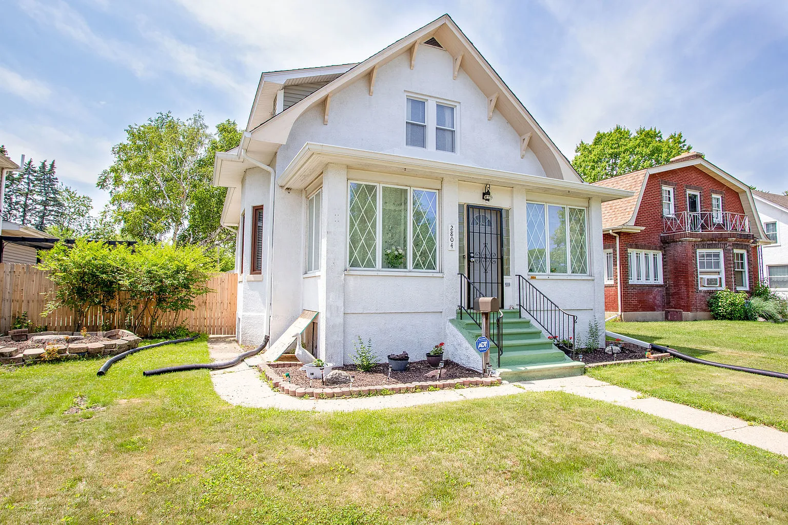 2804 Eshcol Ave photo 1