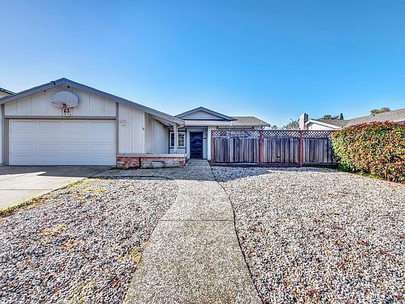 2nd image of 1212 Stirling Drive